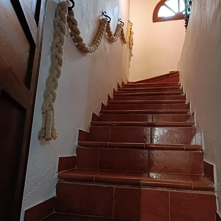 Guadalupe De La Fuenfria * Igualeja